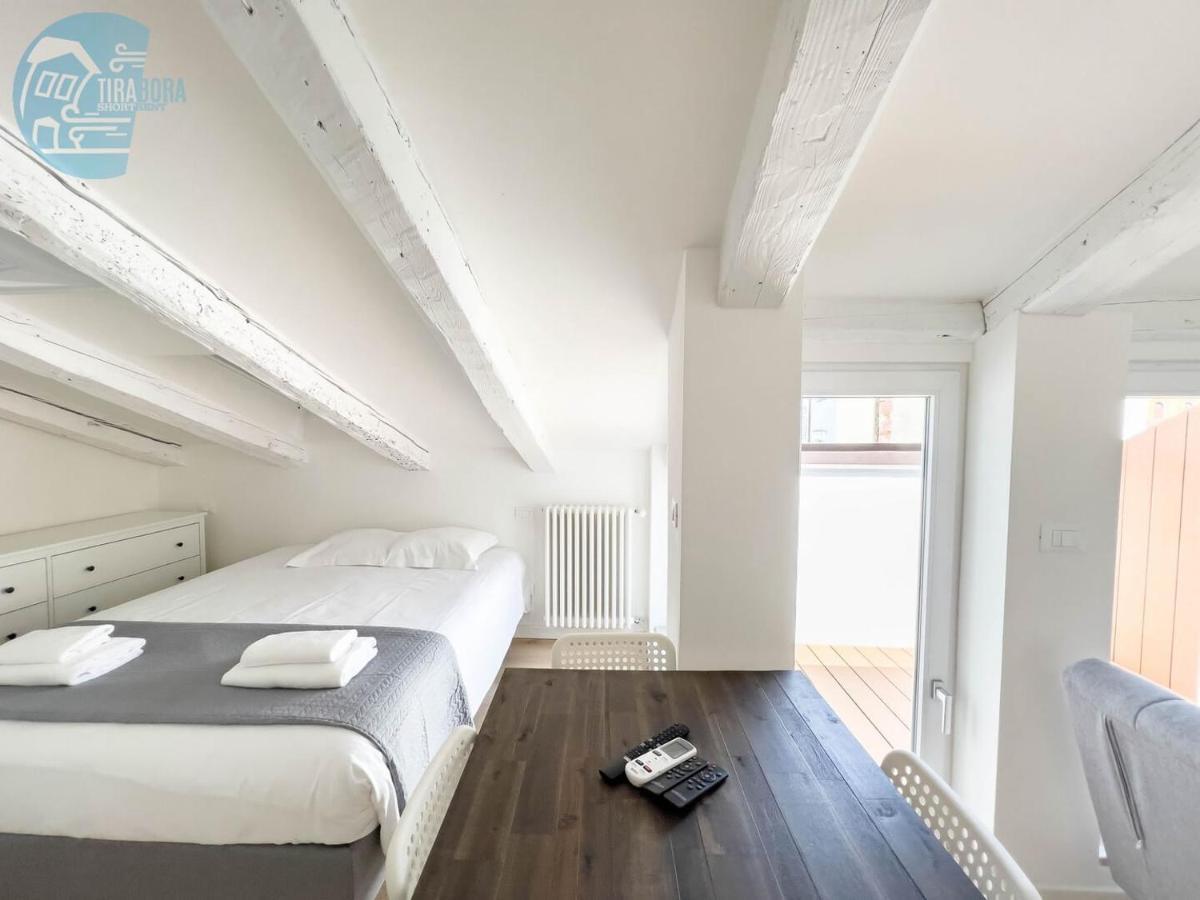 트리에스테 Corridoni 4C Tirabora Short Rent 아파트 외부 사진